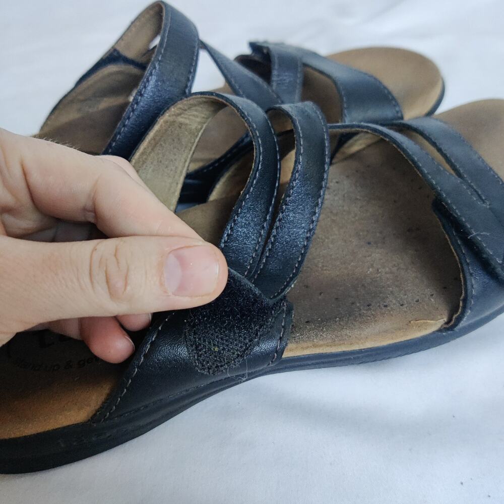 Taos Double U Leather Strap Slip On Comfort Walking Sandal Size 7 Arch Support - Picture 5 of 7